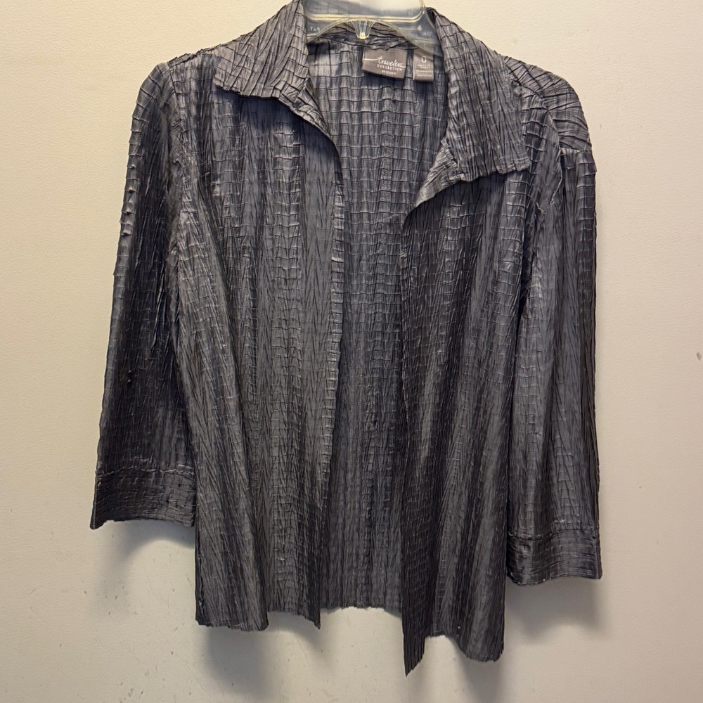 Elegant Crinkled Charcoal Open-Front Blazer